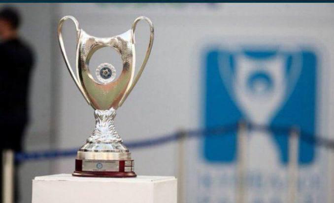 Một CLB kiếm được bao nhiêu tiền ở Super League so với Champions League?