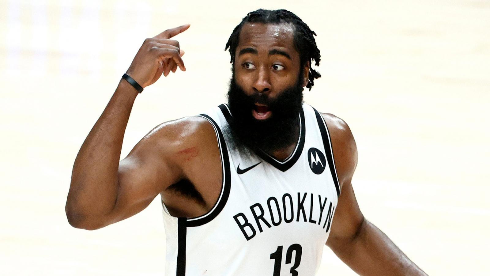 Cận kề Playoffs, Brooklyn Nets đón tin xấu về chấn thương của James Harden