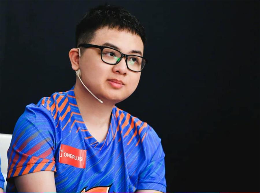 LMHT: Suning thay máu đội hình, lấy SofM làm trung tâm?