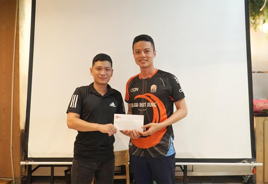 Lễ trao giải của giải đấu AoE Cơm Có Thịt lần 1: Ngày vui của Clan SBS