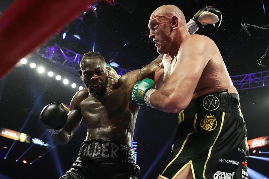 Tyson Fury vs Deontay Wilder 3 được lên lịch lại trong tháng 10