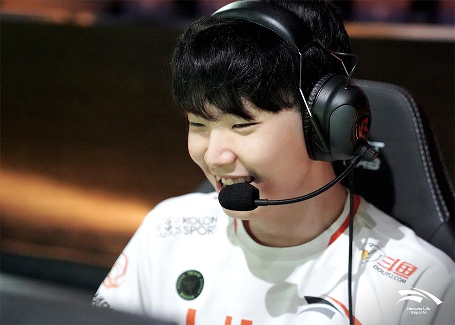 LMHT: IG chia tay Rookie và TheShy, chuẩn bị đón Chovy?