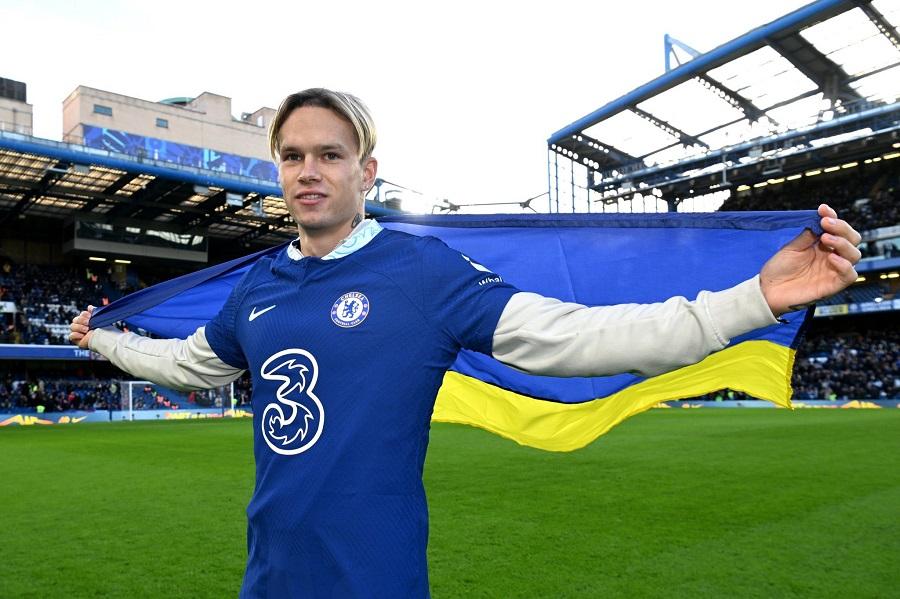 Tiết lộ lý do Arsenal trả giá giống như Chelsea vẫn tuột mất Mudryk