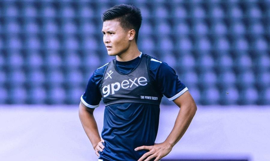Quang Hải bị bỏ rơi, Pau FC thắng nghẹt thở phút 90+4