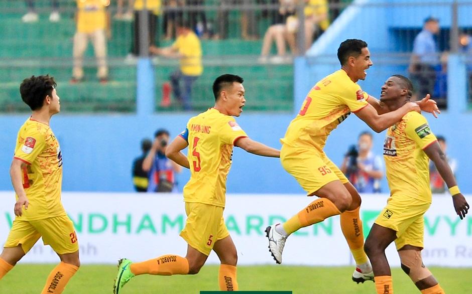 Khánh Hoà FC bại trận trước Thanh Hóa trong ngày trở lại "mái nhà xưa" V.League