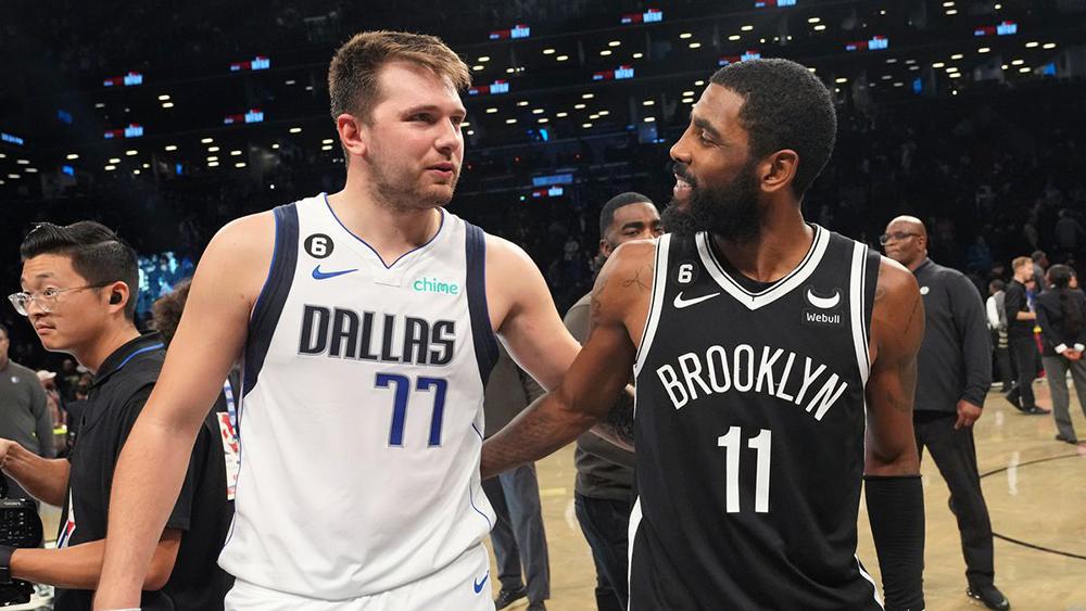 Nhìn lại ba lời đề nghị bị Brooklyn Nets từ chối cho Kyrie Irving: Buồn nhất là CĐV Lakers