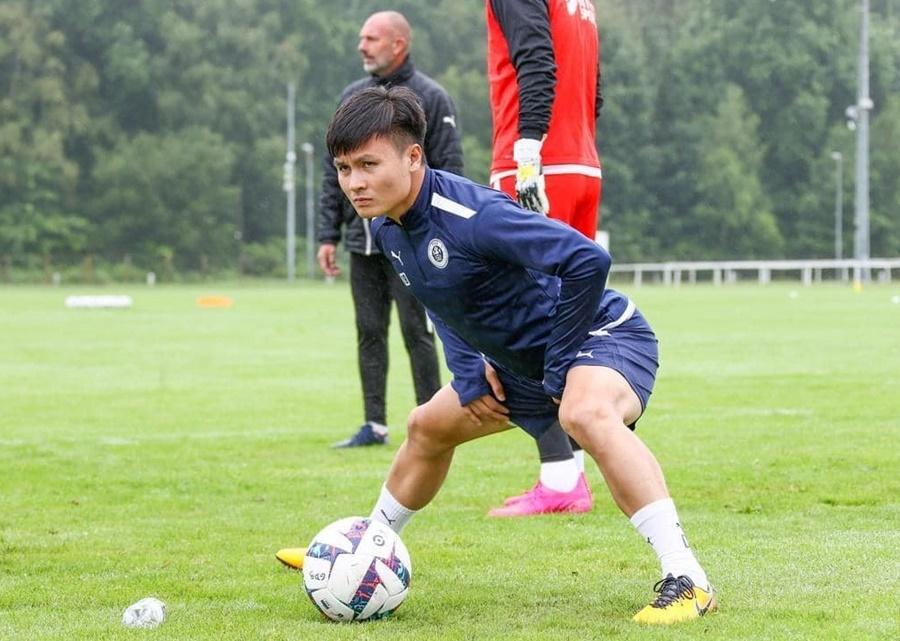HLV Tholot tiếp tục đẩy Quang Hải “ra rìa”, Pau FC cầm hòa ấn tượng đội nhóm đầu