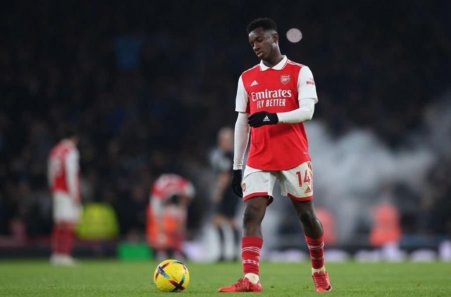 Siêu máy tính dự đoán cơ hội vô địch của Arsenal sau khi thua Man City