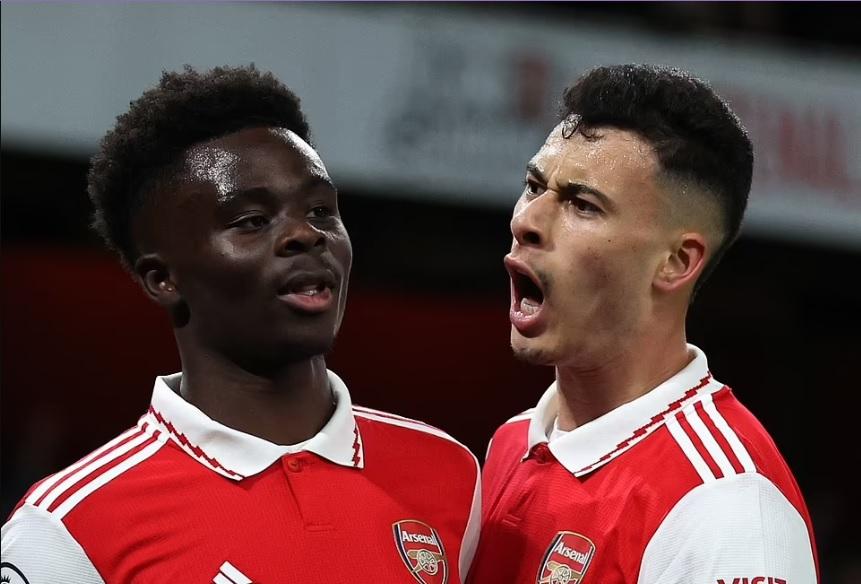 Arsenal đạt cột mốc 100 trận thắng độc nhất vô nhị