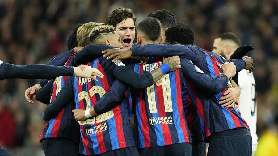 Barca thắng trận Siêu kinh điển với tỷ lệ giữ bóng thấp kỷ lục