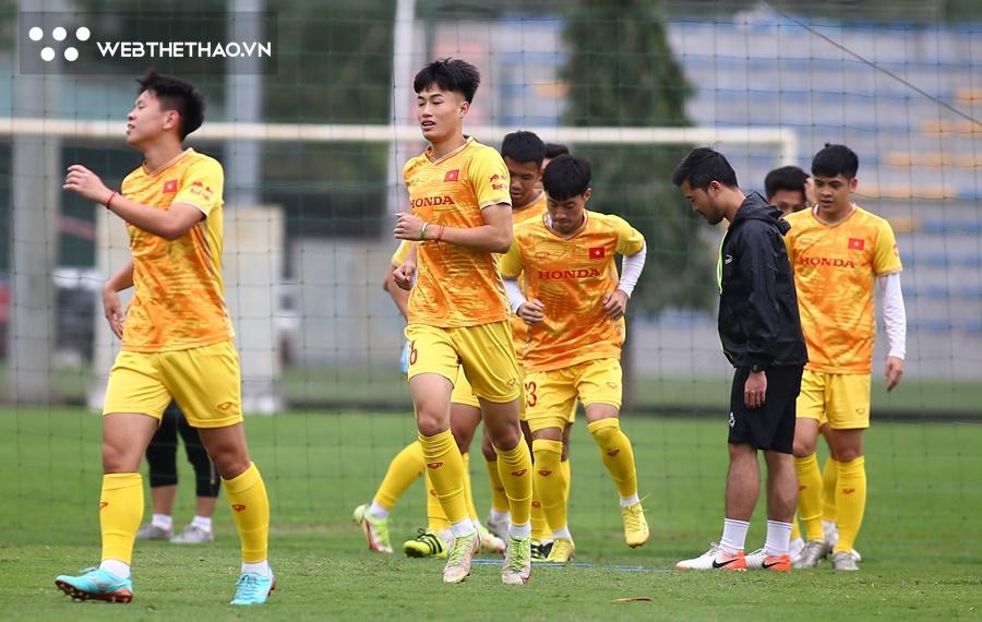 HLV Troussier loại 11 cầu thủ ở U23 Việt Nam: 5 gương mặt lứa U20 đều trụ lại