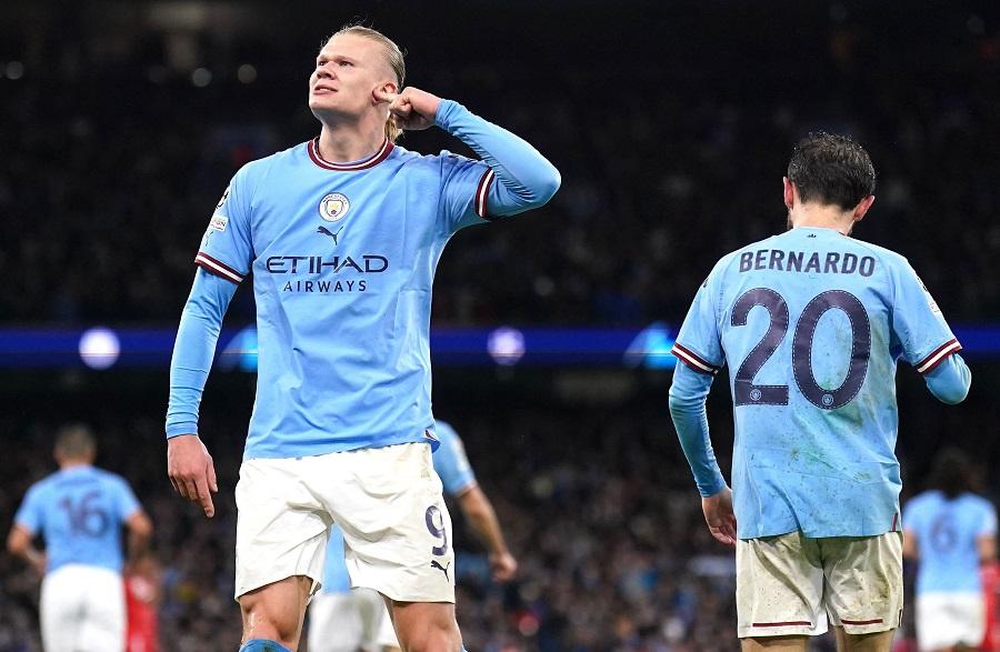 Man City đặt một chân vào bán kết Champions League sau khi vùi dập Bayern