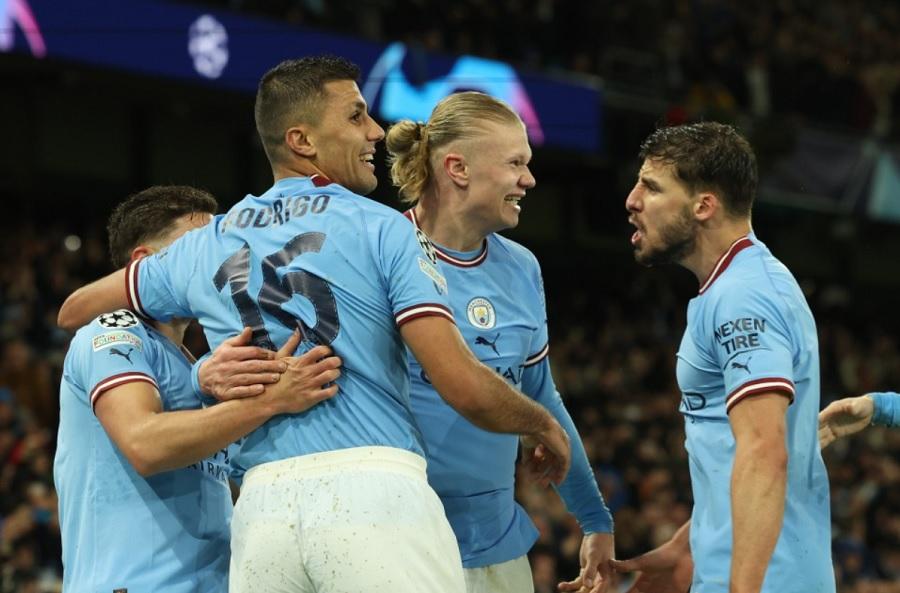 2 điều chỉnh thiên tài của Guardiola giúp Man City hạ gục Bayern