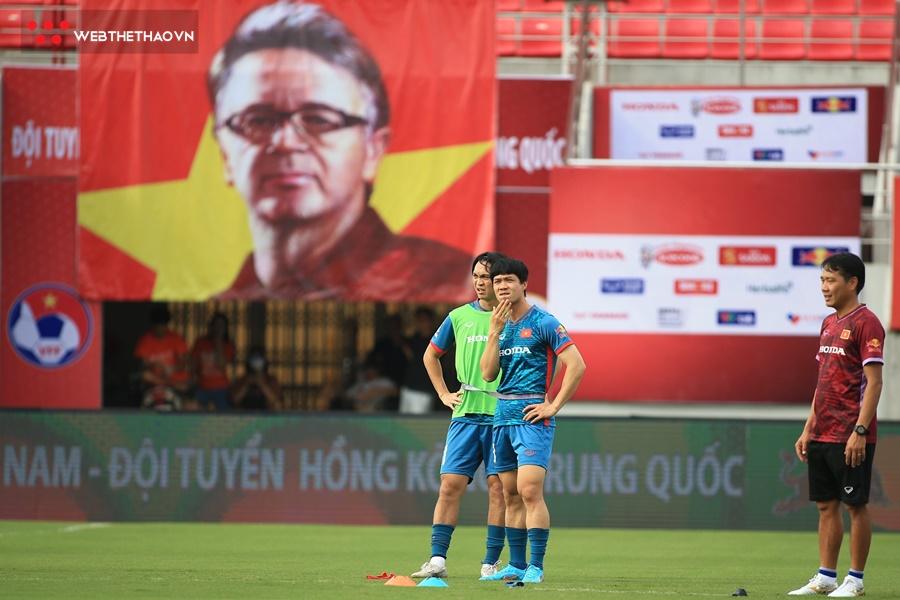 Quang Hải, Công Phượng và phía sau là áp lực từ... HLV Troussier