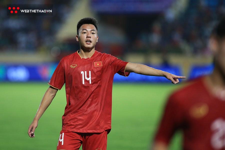 HLV Phan Thanh Hùng: “Đã thấy tín hiệu khởi sắc ở cầu thủ trẻ Việt Nam”