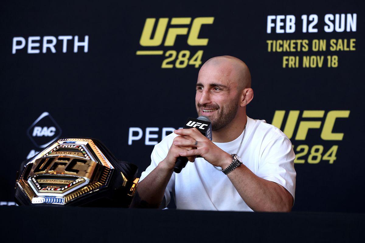 UFC: Alexander Volkanovski kì vọng sớm đối đầu với Ilia Topuria