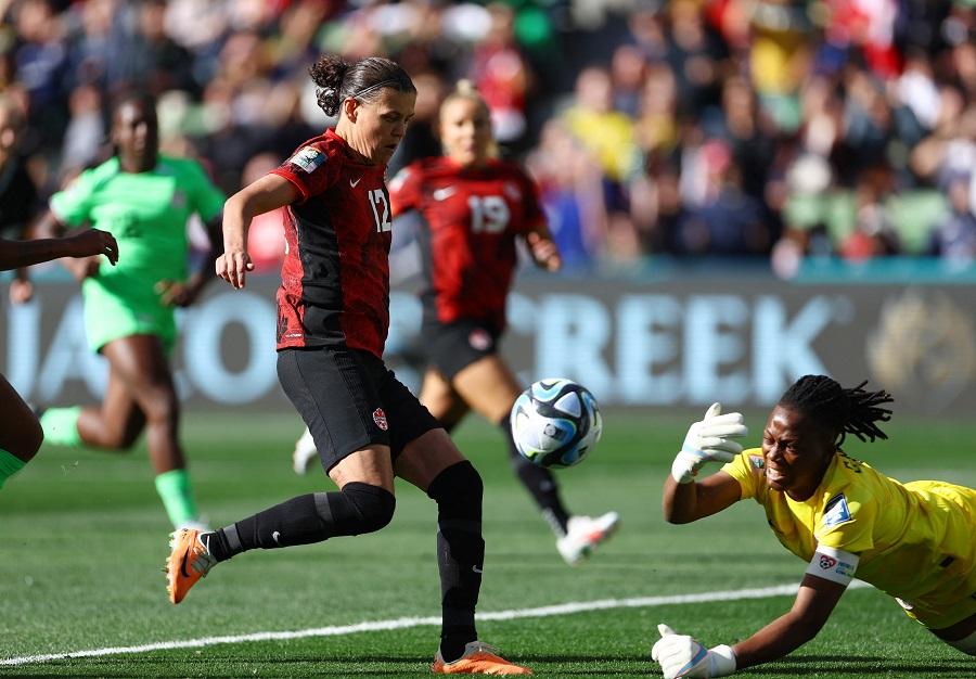 Kết quả World Cup nữ 2023: Sinclair lỡ cơ hội đi vào lịch sử cùng Canada
