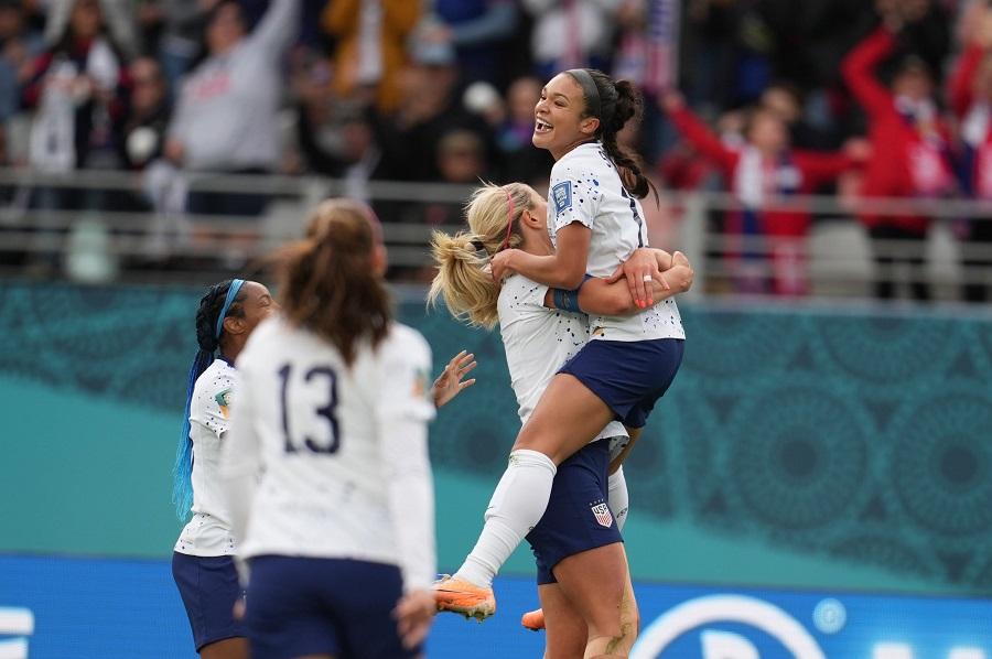Alex Morgan tạo nên cột mốc ngoạn mục trong trận gặp Việt Nam