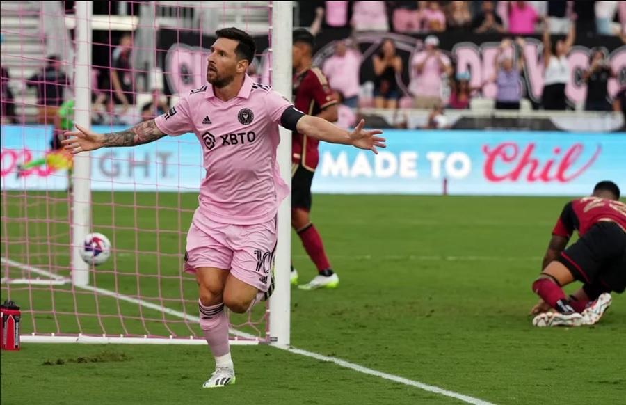 Messi lập cú đúp trong vòng 22 phút cho Inter Miami