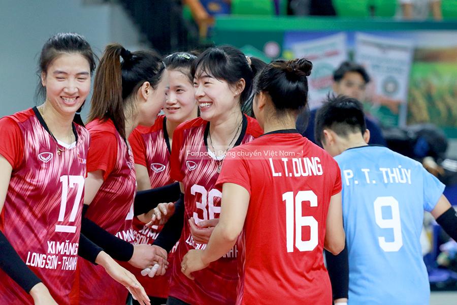 Cơn địa chấn bóng chuyền VĐQG xuất hiện, Thanh Hóa giành chiến thắng lịch sử trước Hóa chất Đức Giang