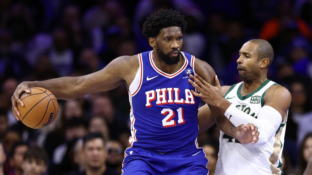Trung phong hàng đầu NBA Joel Embiid chuẩn bị tái xuất: Vừa kịp lúc cứu “con tàu đắm” 76ers?