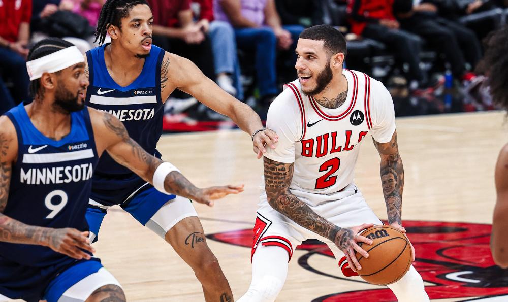 Lonzo Ball tái xuất ấn tượng, người hâm mộ NBA nồng nhiệt chào đón