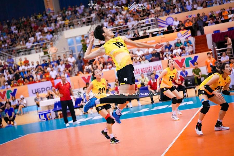 Đội tuyển bóng chuyền nữ Việt Nam hội quân muộn 5 ngày