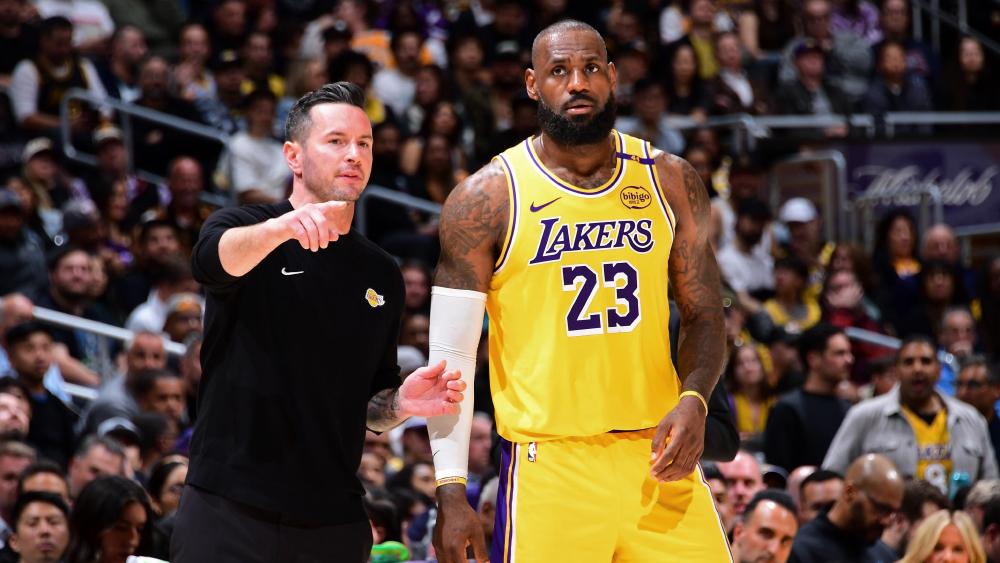 Los Angeles Lakers thua trận mở màn NBA Playoffs 2025 vì... thiếu kỷ luật?