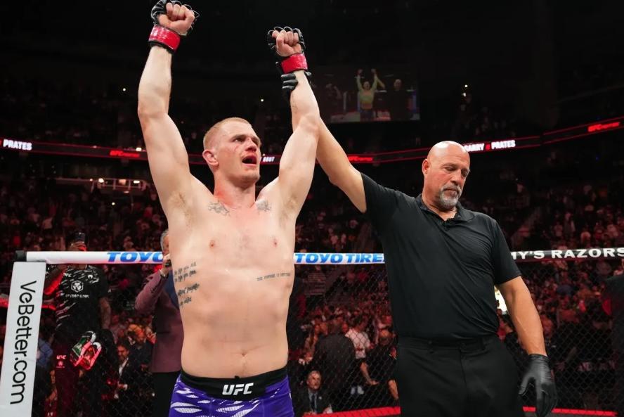 Khó nhất cũng đánh, Ian Garry điểm danh hai đối thủ tiếp theo ở UFC