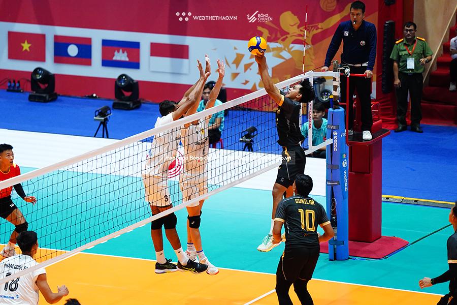 Xác định 2 cặp Bán Kết hấp dẫn giải bóng chuyền Công An Cảnh Sát Quốc Tế 2025