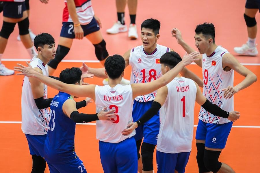 HLV Federico Rampazzo chốt danh sách 14 tuyển thủ Việt Nam dự tuần 1 SEA V.Cup 2026