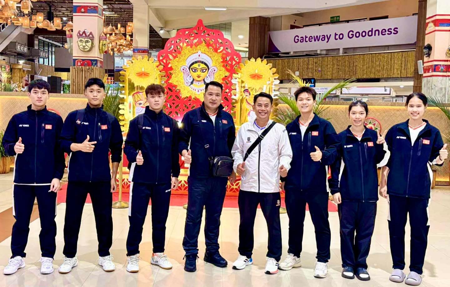 Bùi Bích Phương, Nguyễn Thị Thu Huyền cùng đồng đội tham dự Giải Vô địch Cầu lông Trẻ Thế giới 2025
