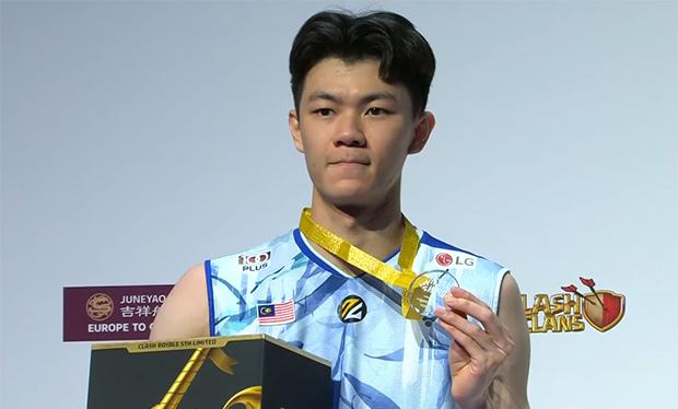 Trực tiếp cầu lông Đan Mạch mở rộng ngày 17/10: Kodai Naraoka đụng độ Loh Kean Yew