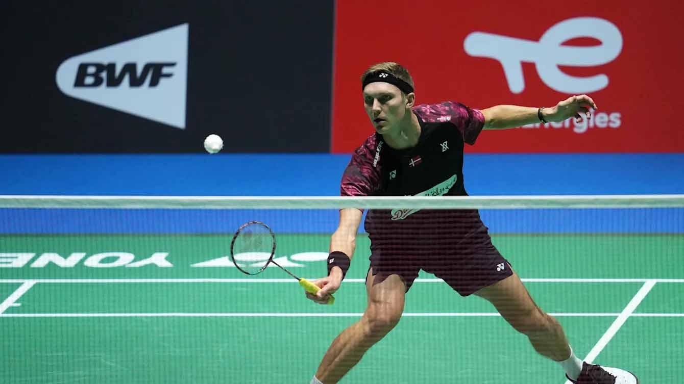 Giải cầu lông Indonesia Open 2023: Số 1 thế giới Axelsen trở lại cuộc đua Olympic thật mạnh mẽ