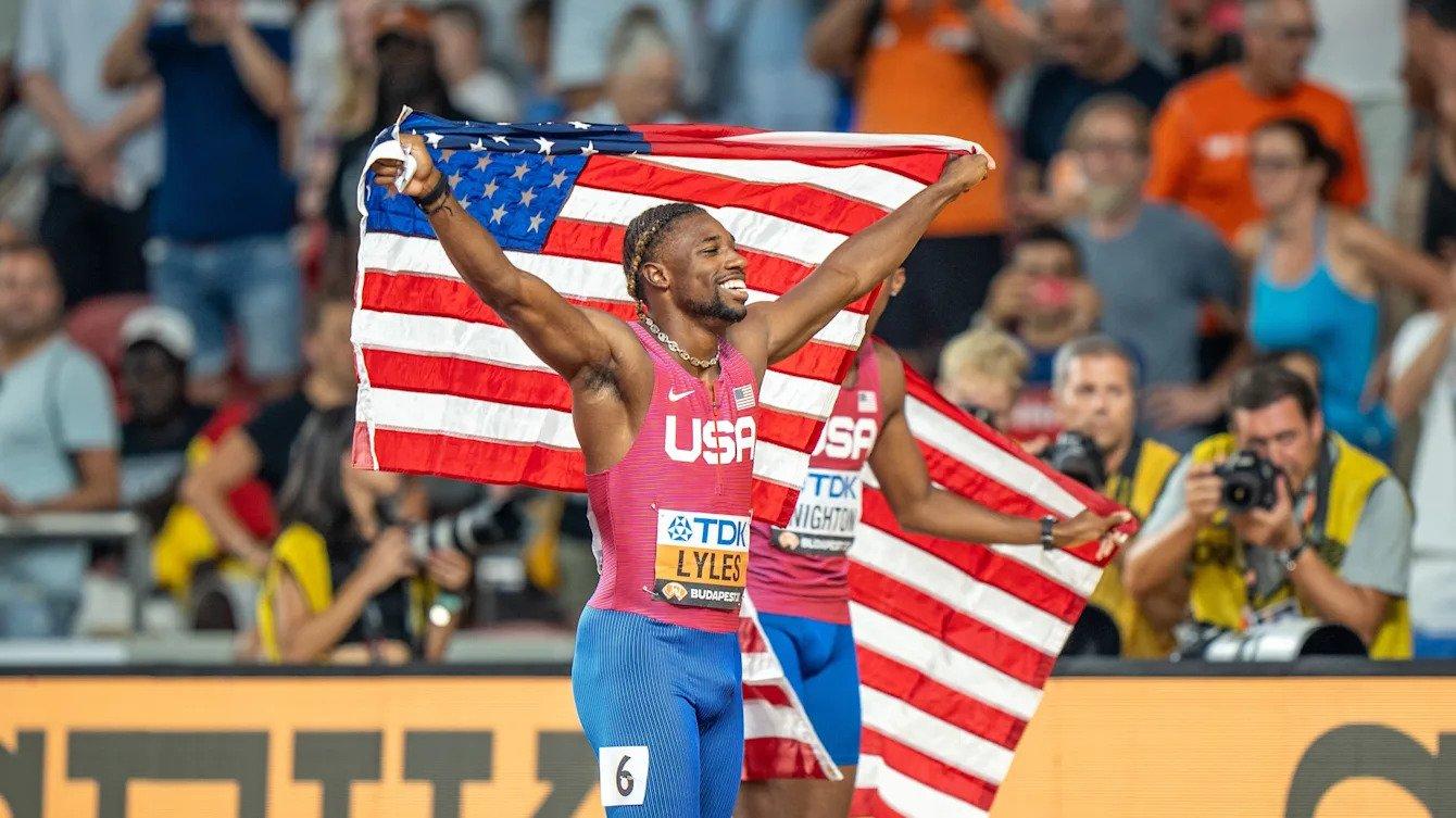 Noah Lyles giành cú đúp chạy ngắn, 3 lần vô địch giải điền kinh thế giới chạy 200m