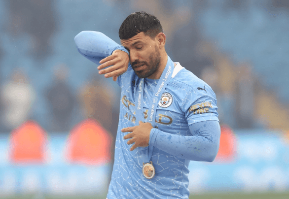 Guardiola rơi nước mắt khi nói về Aguero với Man City