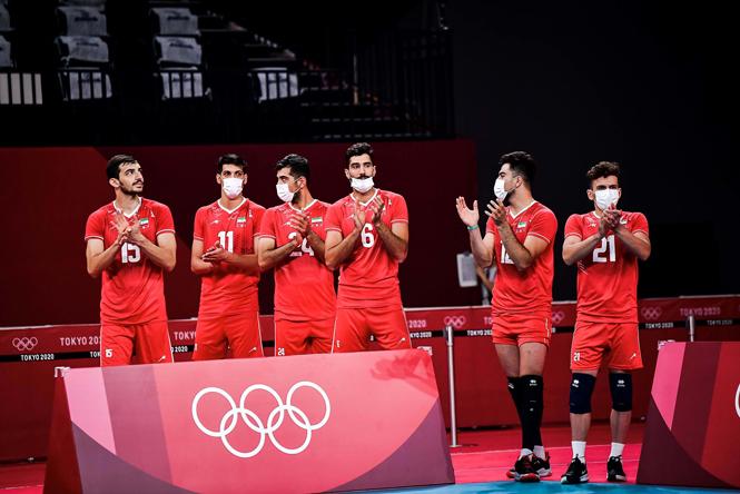 Bóng chuyền nam Iran lên ngôi đầu, Nga thắng nghẹt thở Mỹ