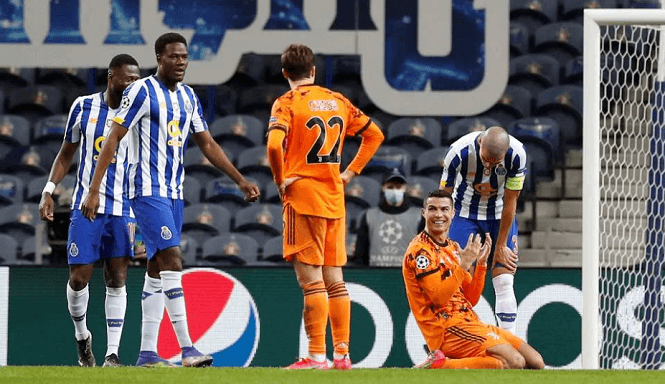 Ronaldo nổi giận sau khi bị từ chối phạt đền trước Porto
