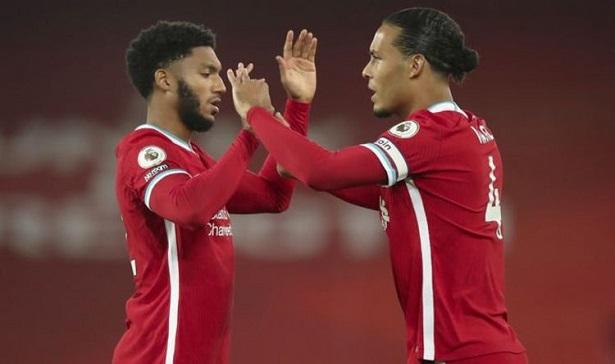 Liverpool bất ngờ đưa Van Dijk và Gomez vào danh sách đăng ký