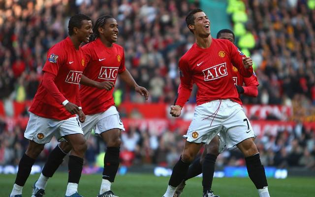 Ronaldo từng công khai với đồng đội về ý định rời MU