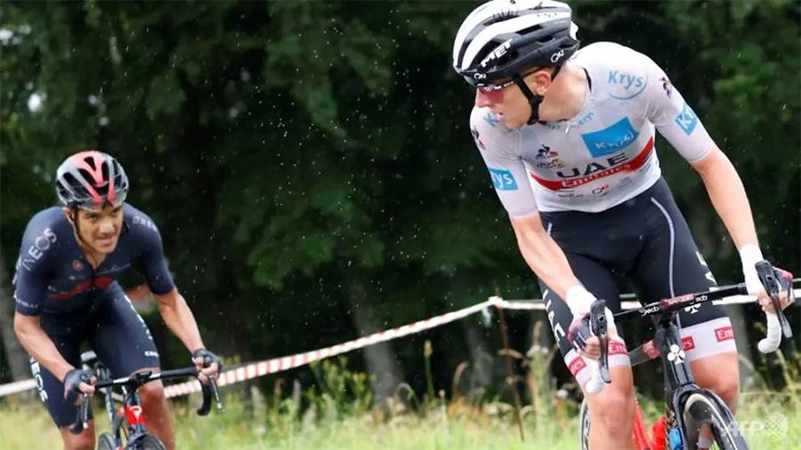 ĐKVĐ Pogacar "xé" áo vàng cuộc đua xe đạp Tour de France