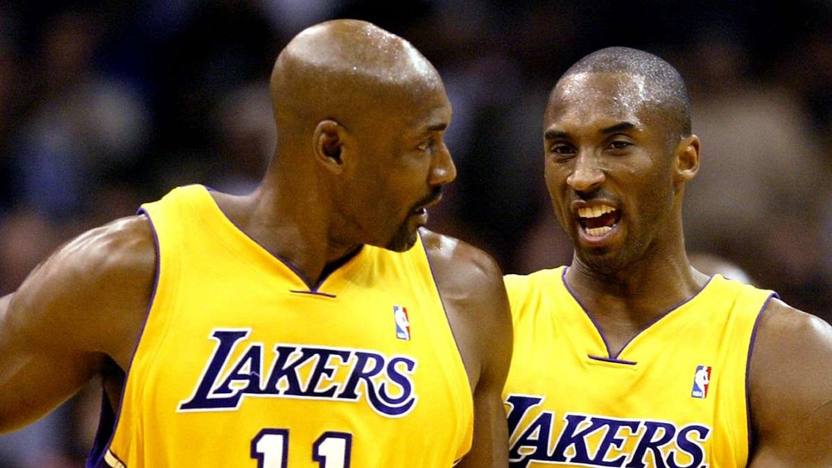 Vì đâu tình bạn giữa 2 huyền thoại Kobe Bryant và Karl Malone tan vỡ?