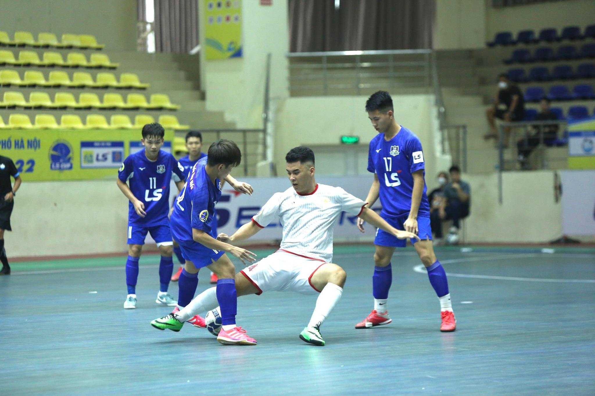 Trẻ Thái Sơn Bắc và Minh Quang Auto thắng đậm tại giải futsal vô địch thành phố Hà Nội 2022