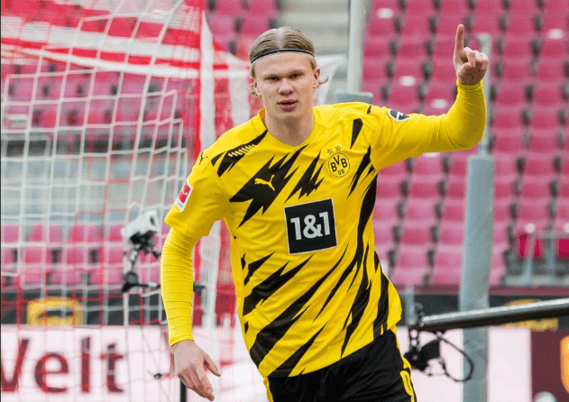 Haaland lập cú đúp vẫn nổi trận lôi đình với Dortmund