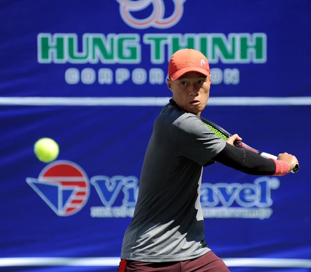 Cựu vô địch quốc gia Phạm Minh Tuấn thắng dễ tại vòng 1 giải tennis VTF Pro Tour 200 -1