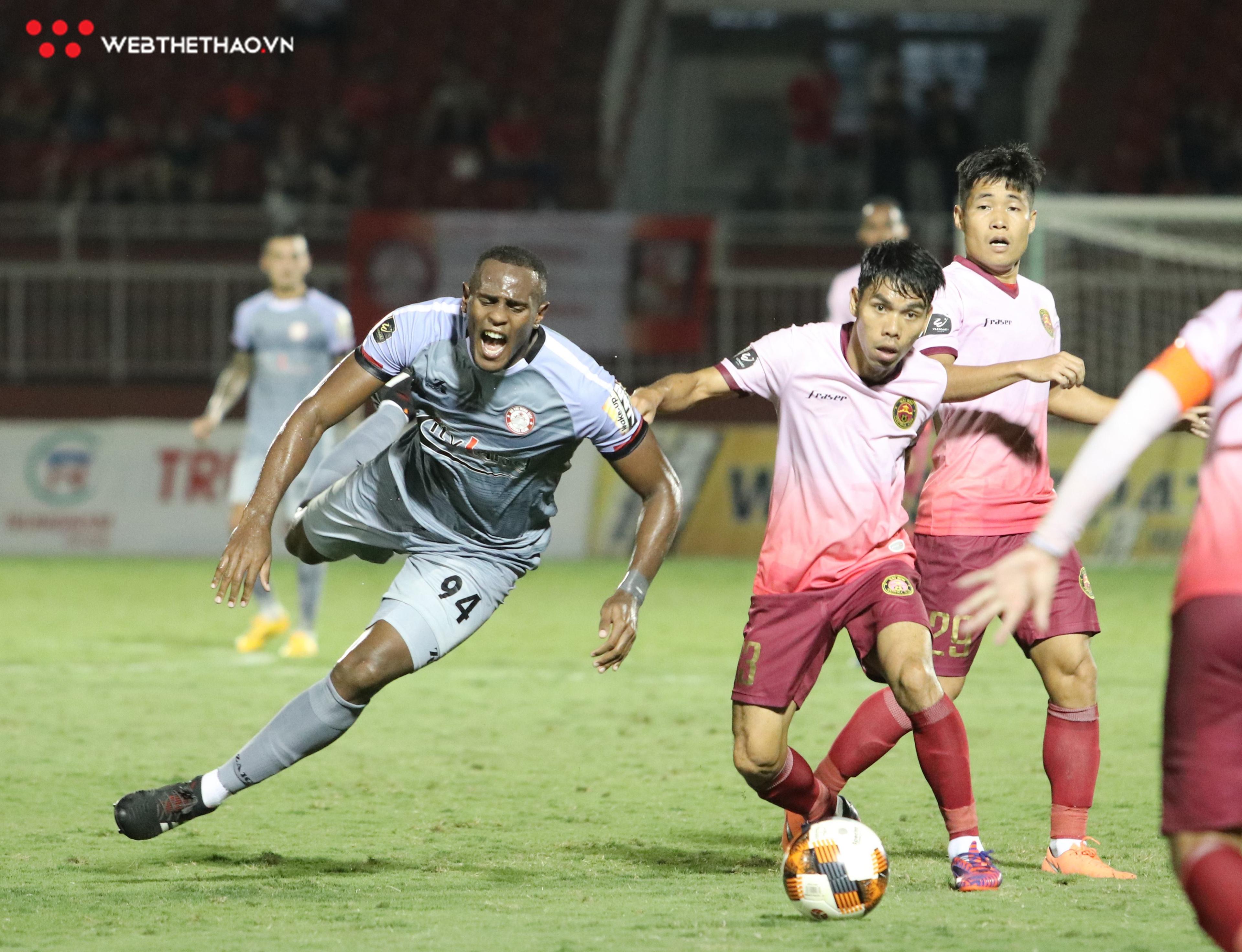 Kết quả V-League 2019 ngày 6/4: Đội đầu bảng dứt mạch toàn thắng, HAGL tiếp tục lún sâu