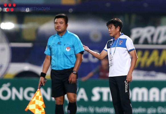HAGL lại được “cứu” bởi một cái tên mà không ai ngờ đến