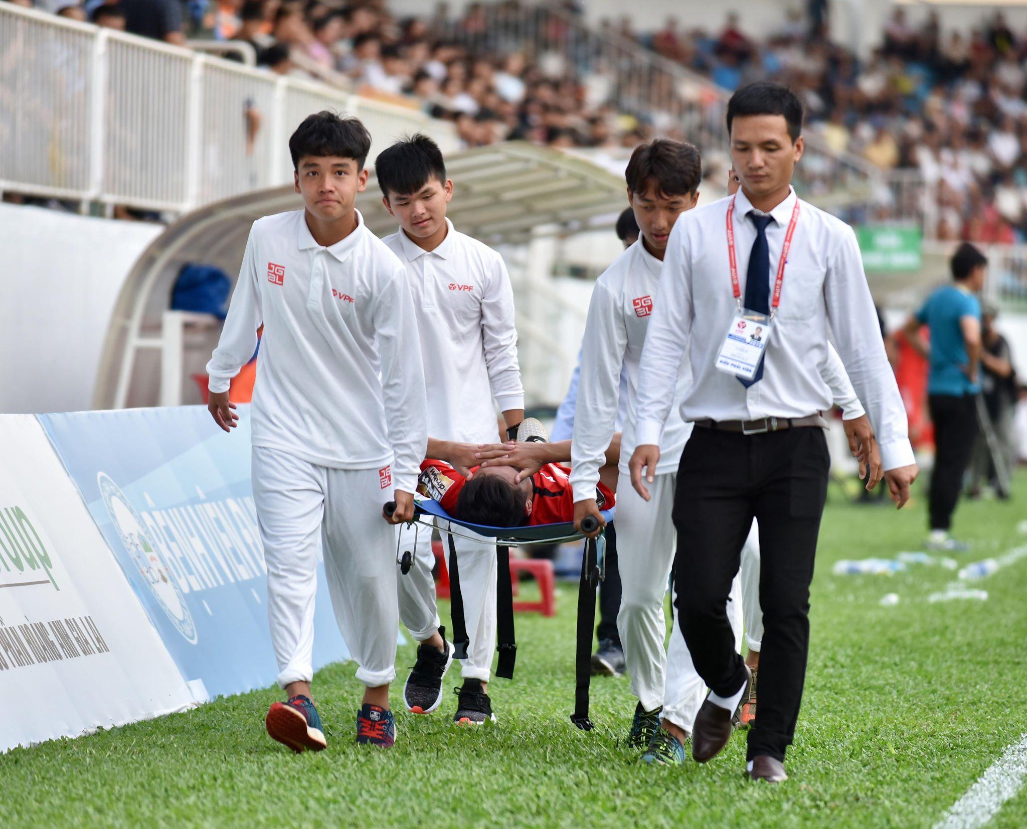 Tin bất ngờ về chấn thương của tuyển thủ U23 Việt Nam