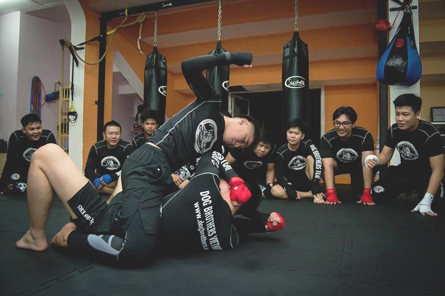 DOG Brothers Vietnam: Ju-jitsu nên là mối ưu tiên hàng đầu của làng võ