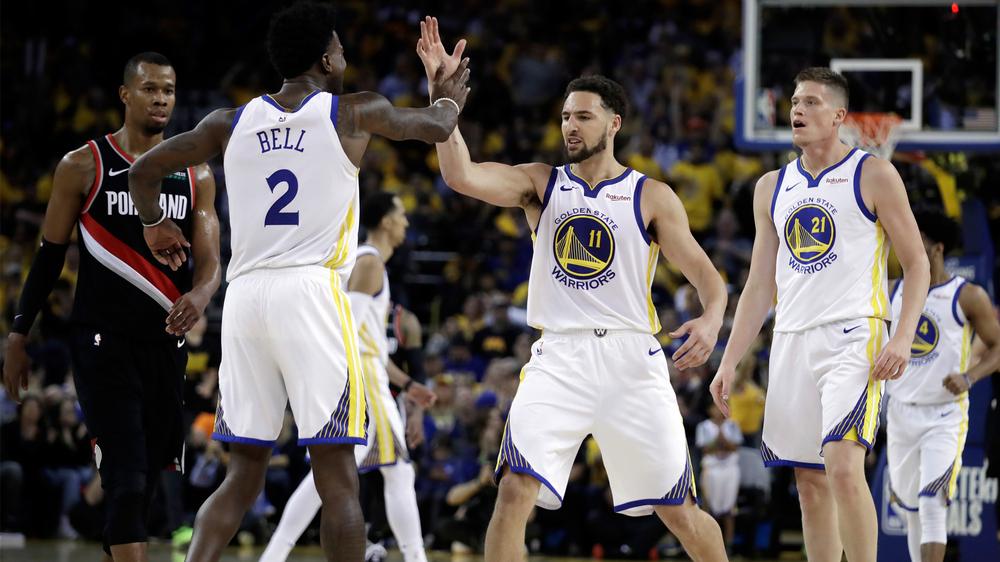 Klay Thompson hé lộ thần tượng của anh lại là trung phong chứ không phải xạ thủ
